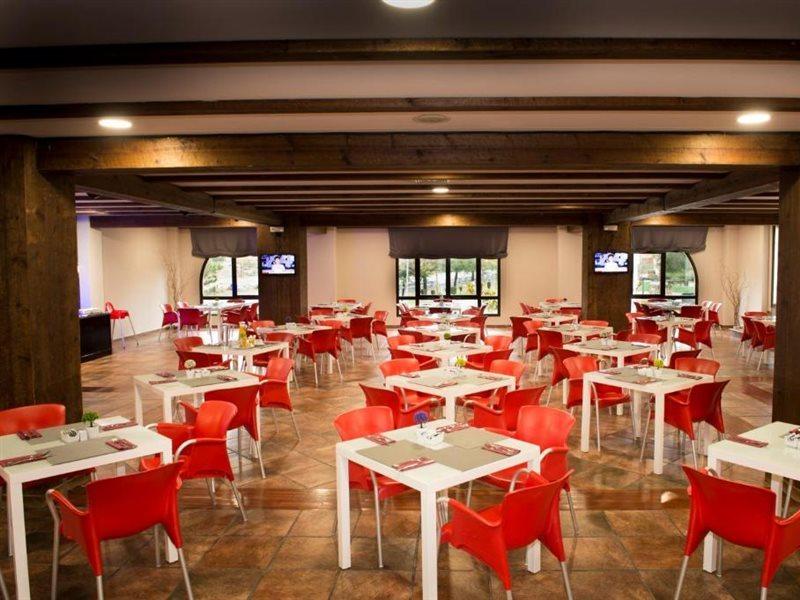 Segovia Sierra De Guadarrama Otel Los Ángeles de San Rafael Dış mekan fotoğraf
